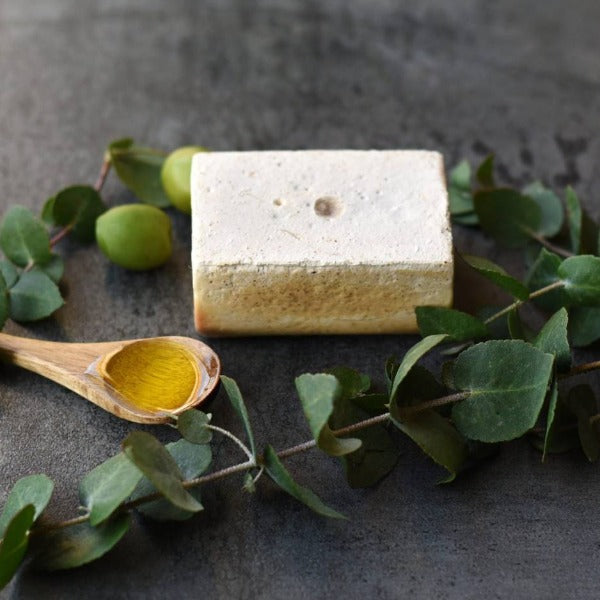 Gardener's Soap-Nitty Gritty | Olive & Ash
