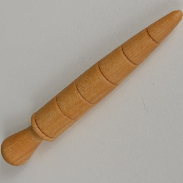 Hardwood dibber